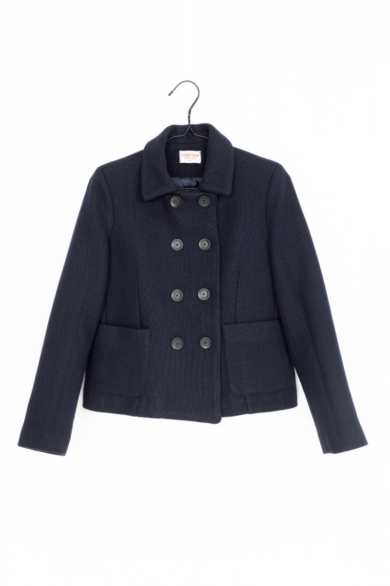 GREEN TRENCH