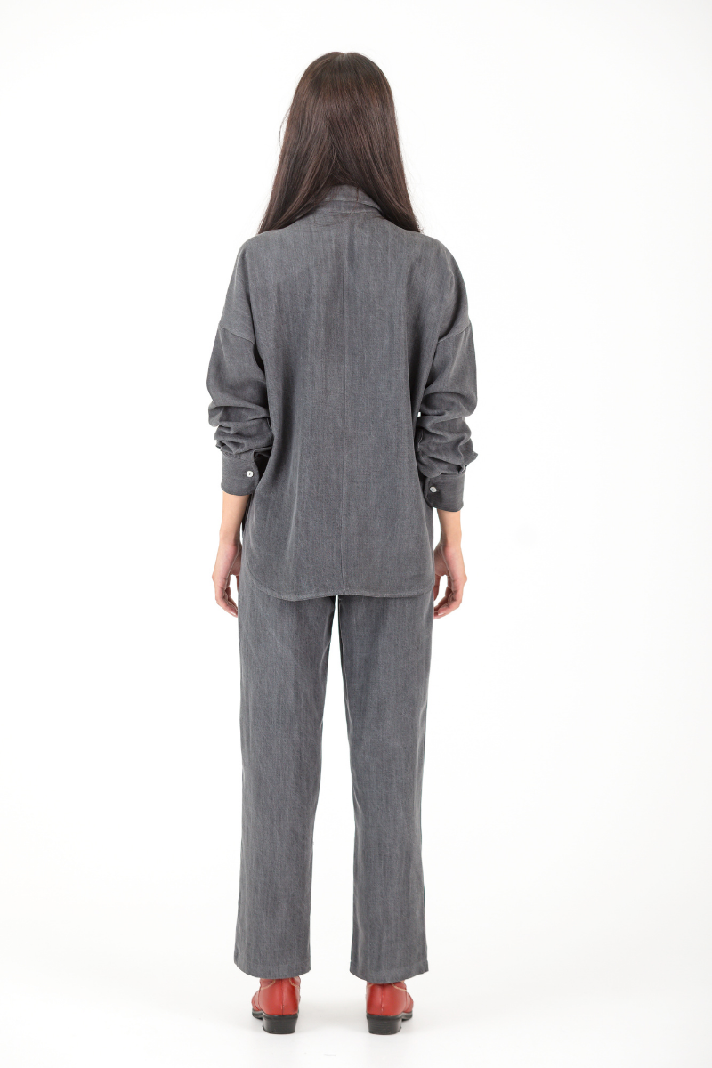 PANTALON EN VELOURS CÔTELÉ MAUVE