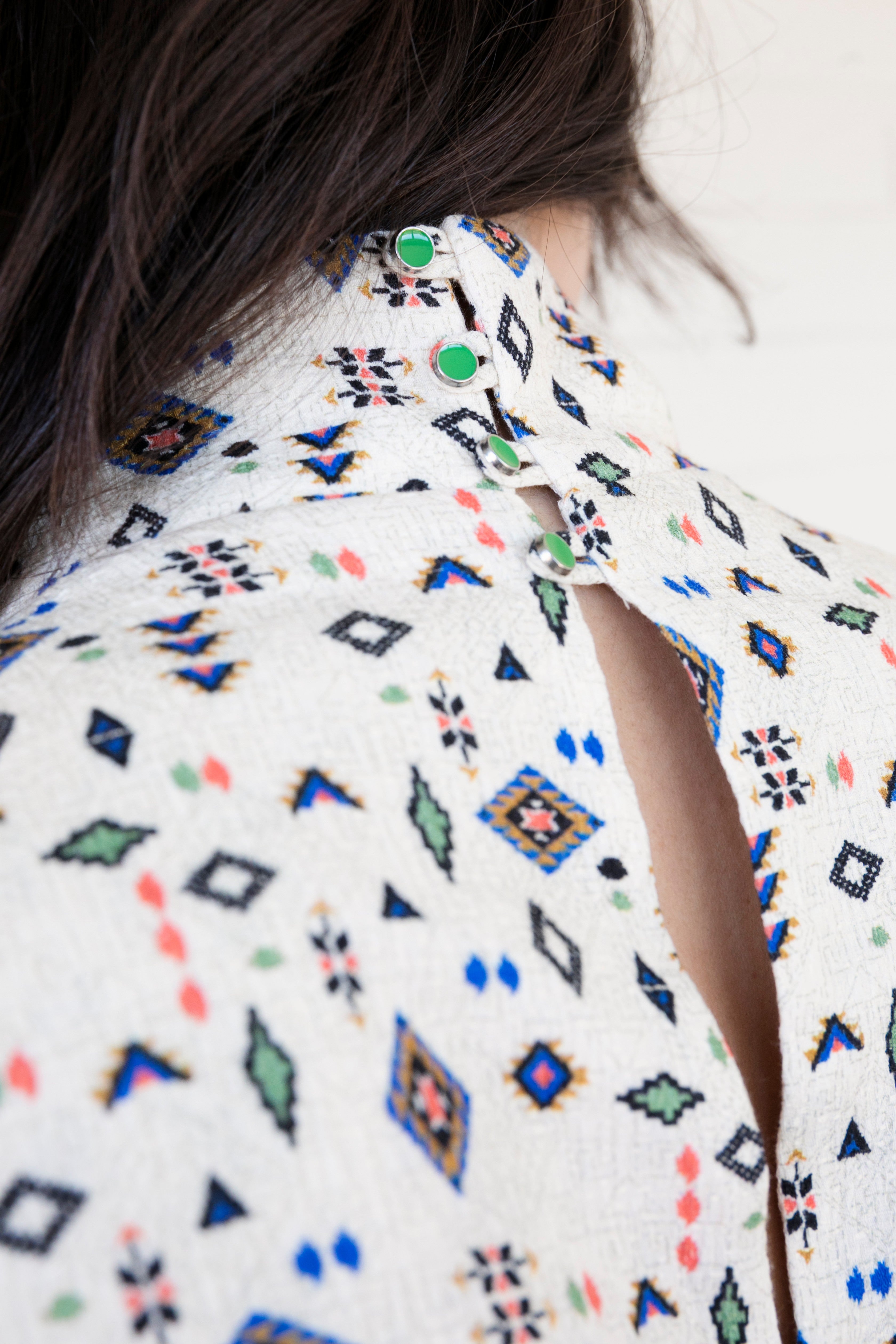CAMISA LAZO ESTAMPADO CLARO