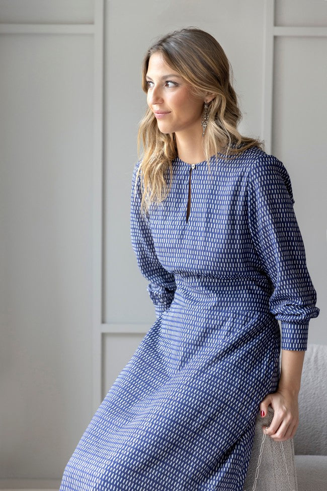 ROBE BLEUE PINTES DOREES