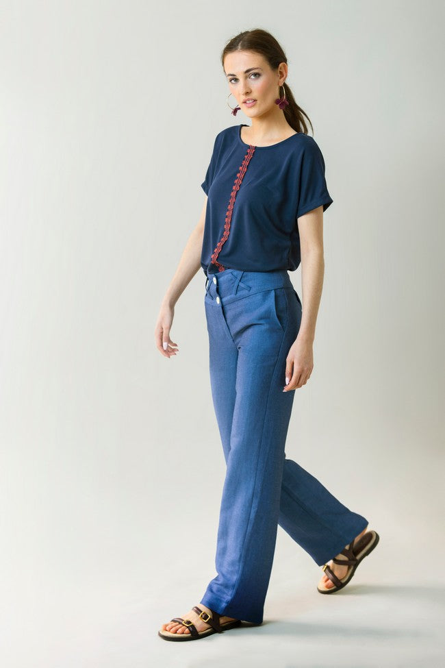 BLUE RIBBON TOP