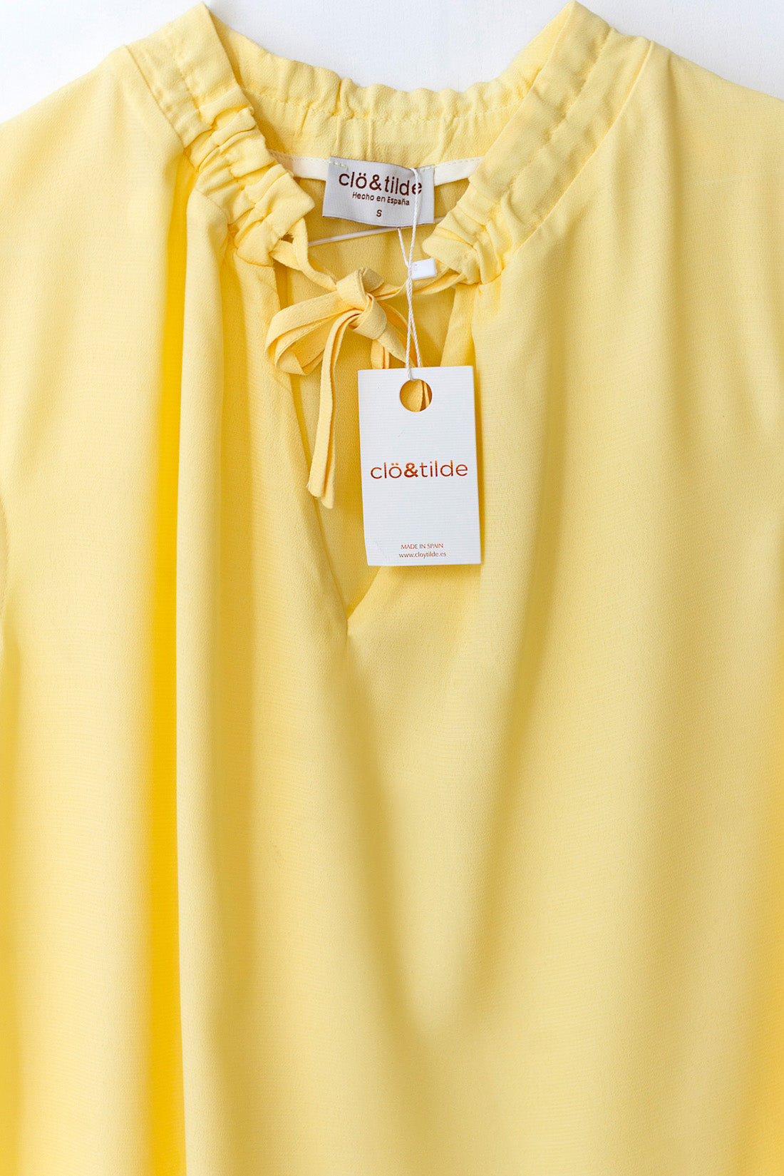 TOP AMARILLO SUAVE