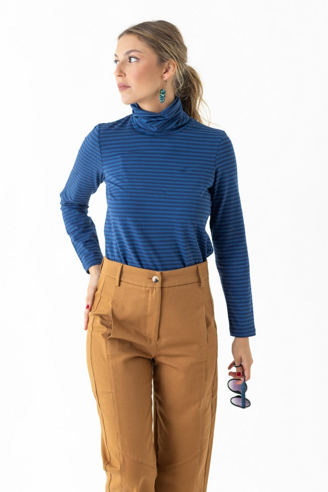 TOP CUELLO VUELTO RAYAS AZULES