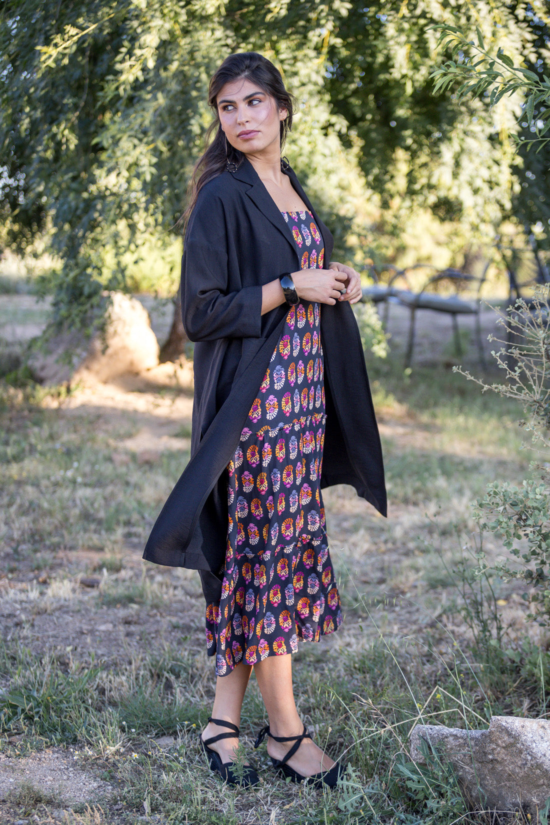 VESTIDO VIC ROSETONES