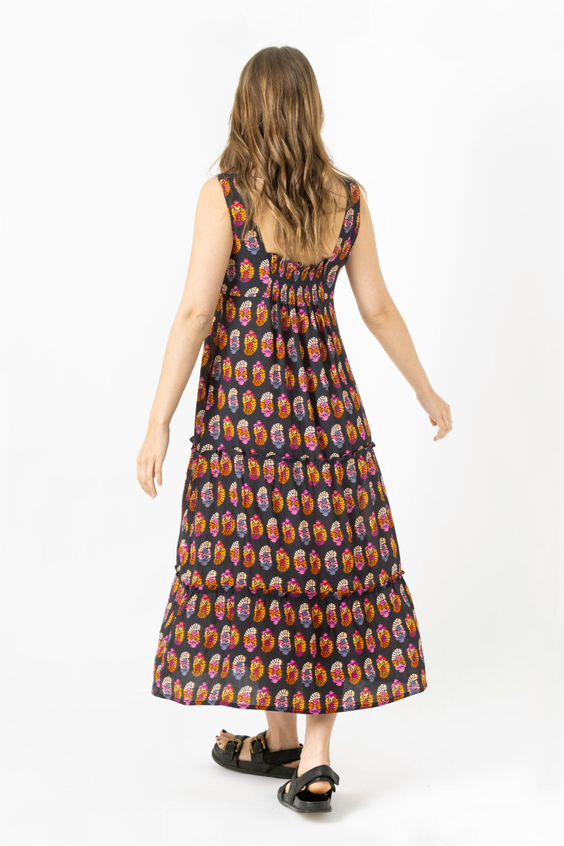 VESTIDO VIC ROSETONES