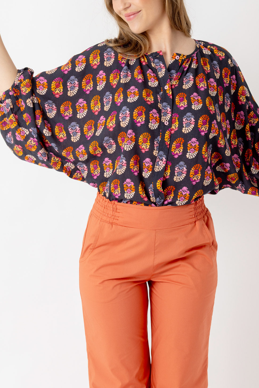 CAMISA PARMA ROSETONES