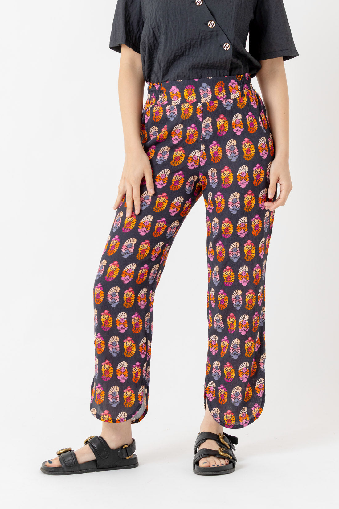 PANTALON NOIR EFFET RIDE
