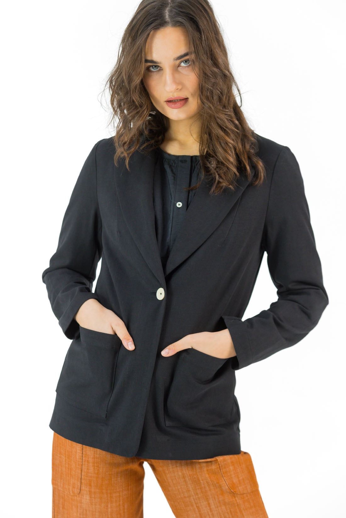 AMERICANA SASTRE NEGRA