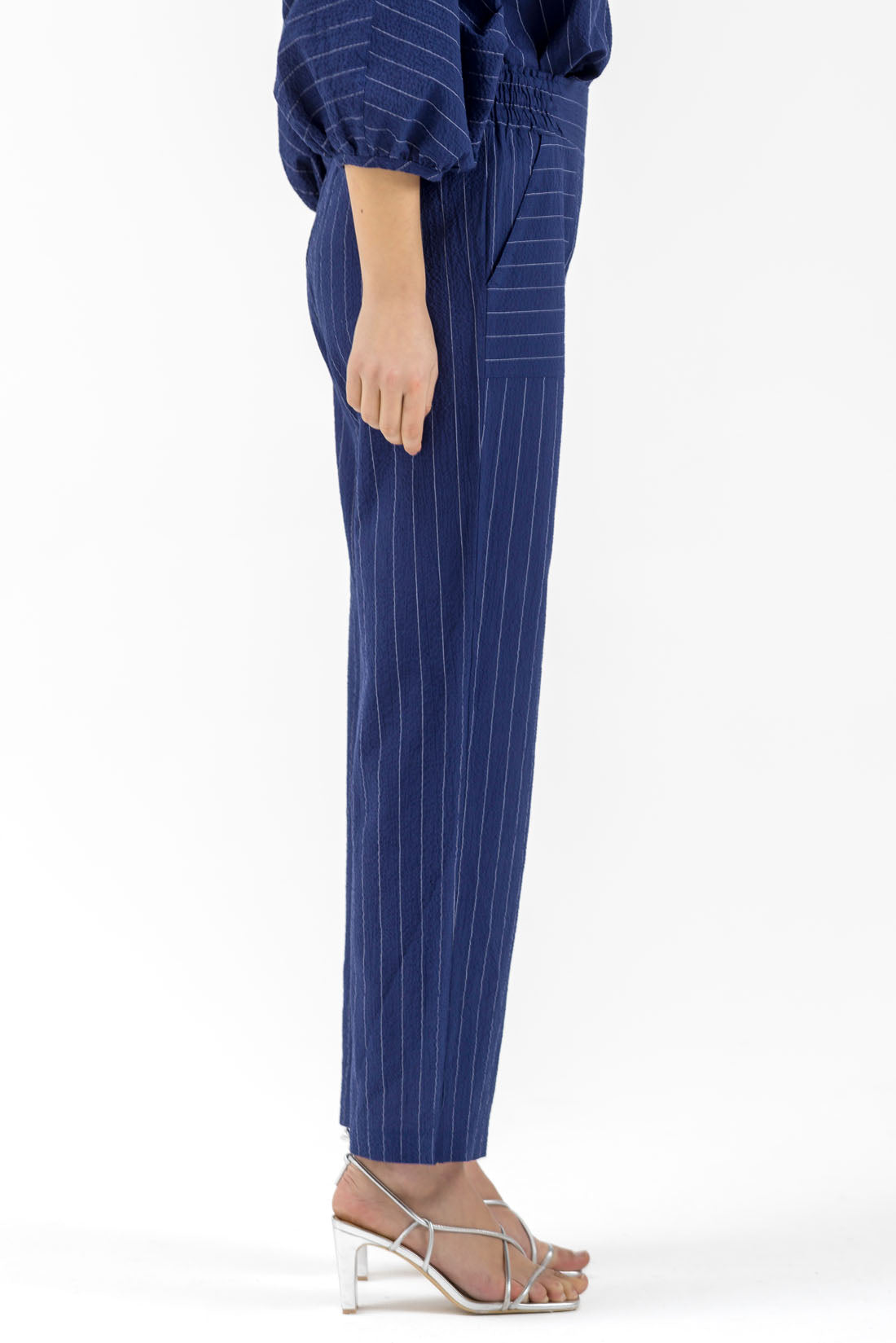 PANTALON EN VELOURS CÔTELÉ MAUVE