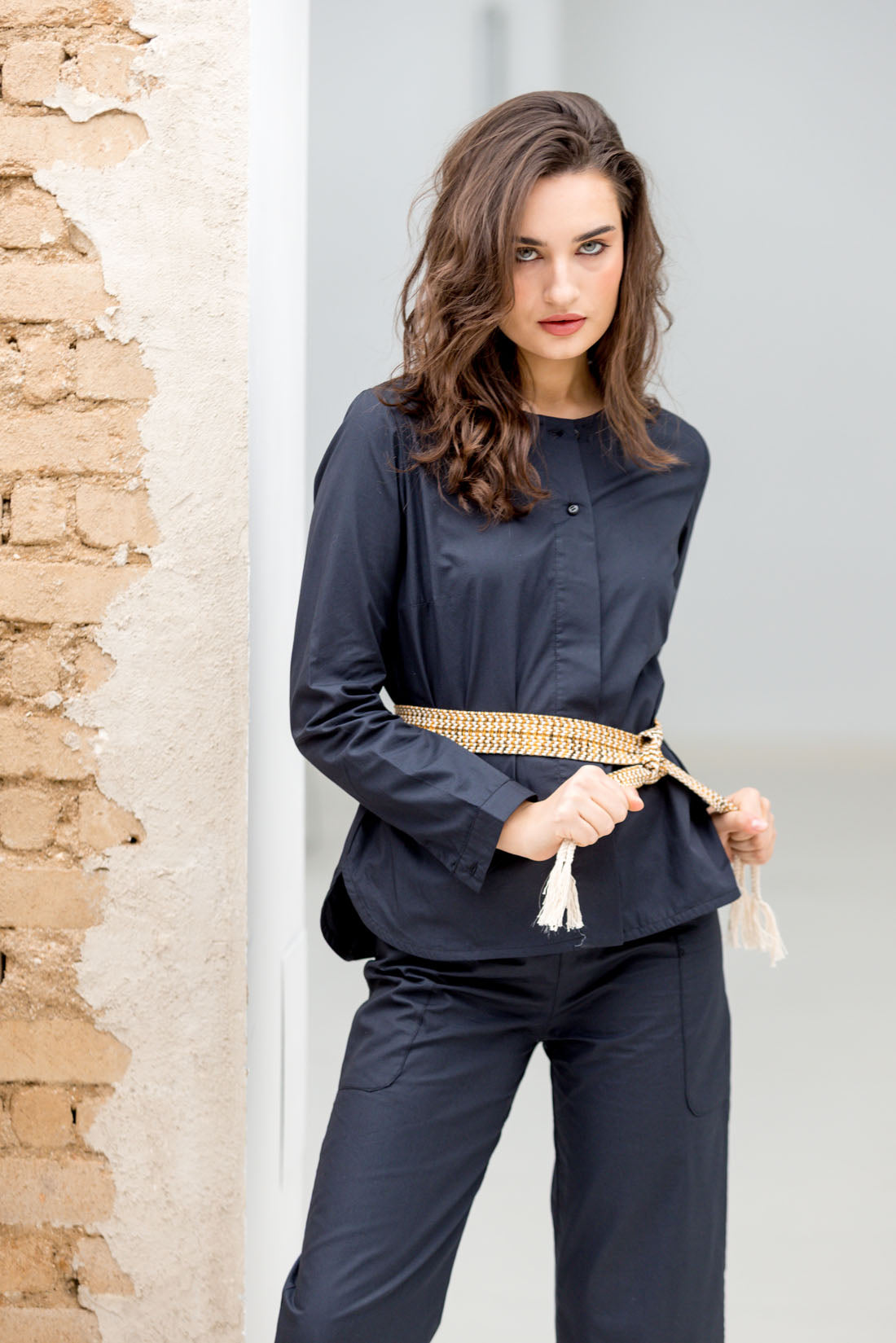 CAMISA NEGRA POPELIN