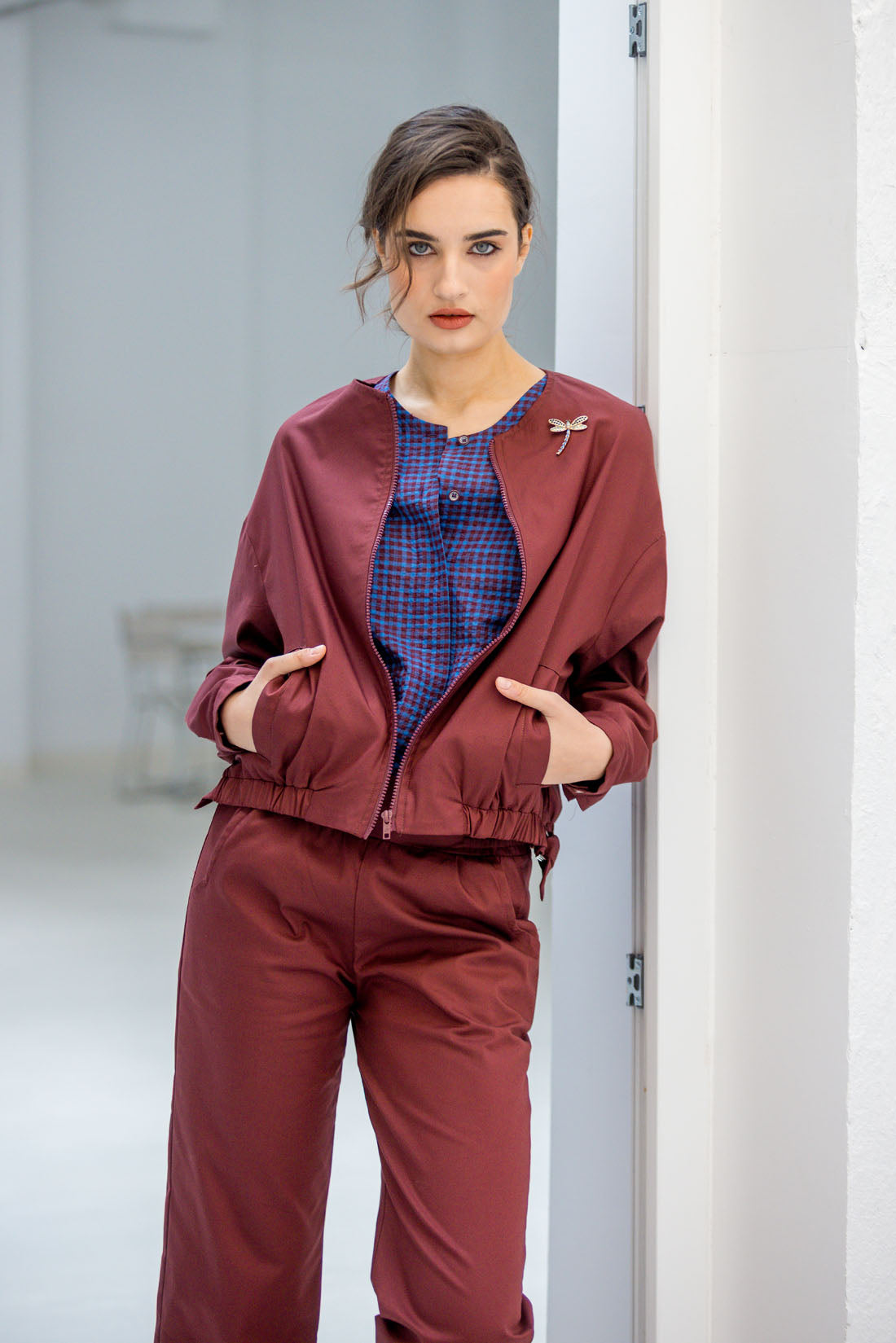 LOOK TOTAL POPELIN BURDEOS